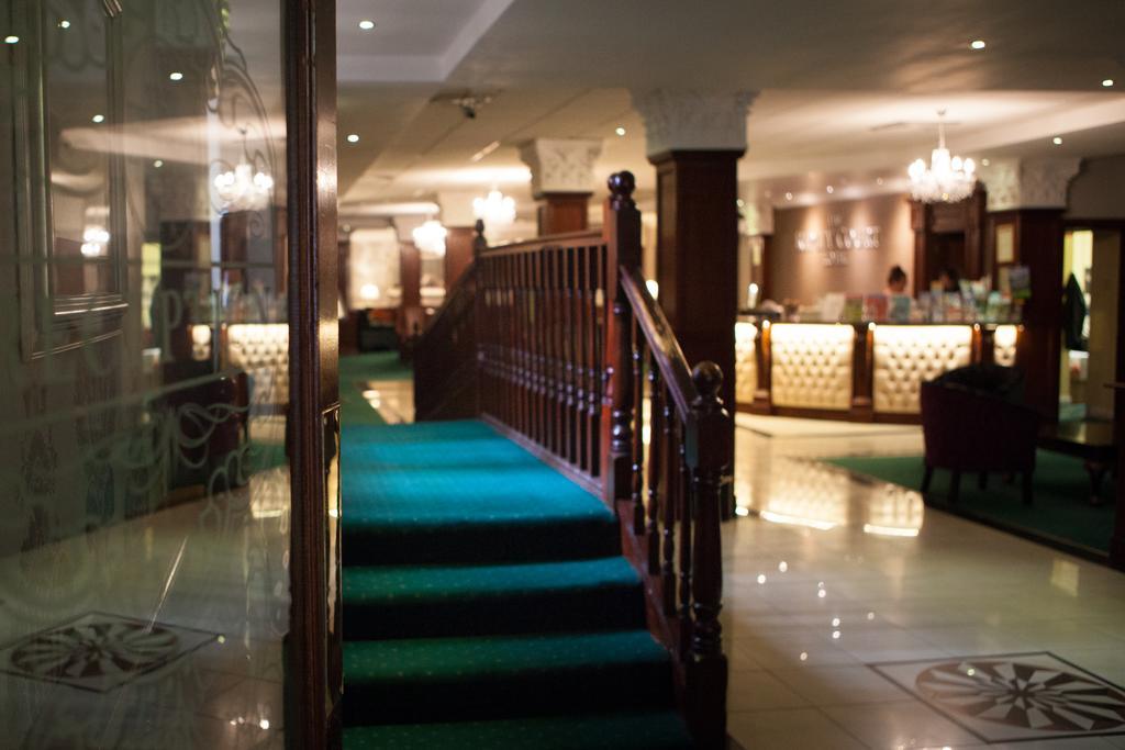 The Ripley Court Hotel Дублин Экстерьер фото